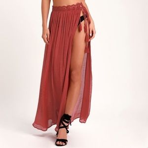 Lulu’s NWT brick red lace swim cover up maxi skirt